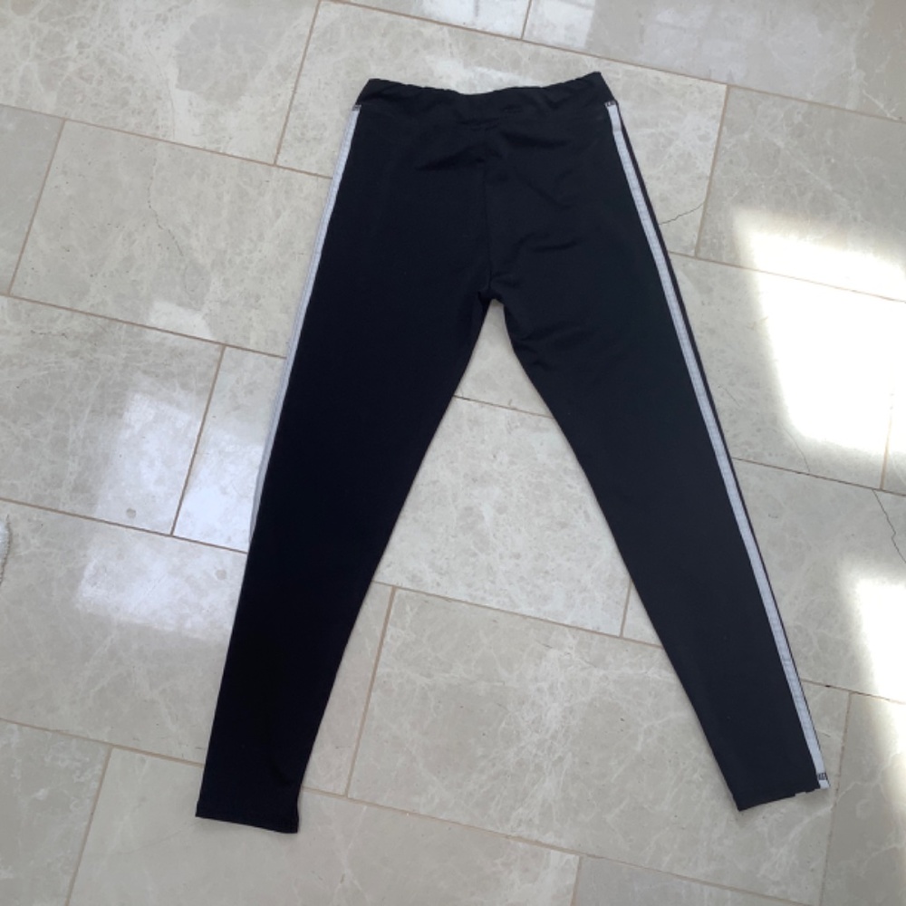 EUC-Adidas leggings - Picture 4 of 4